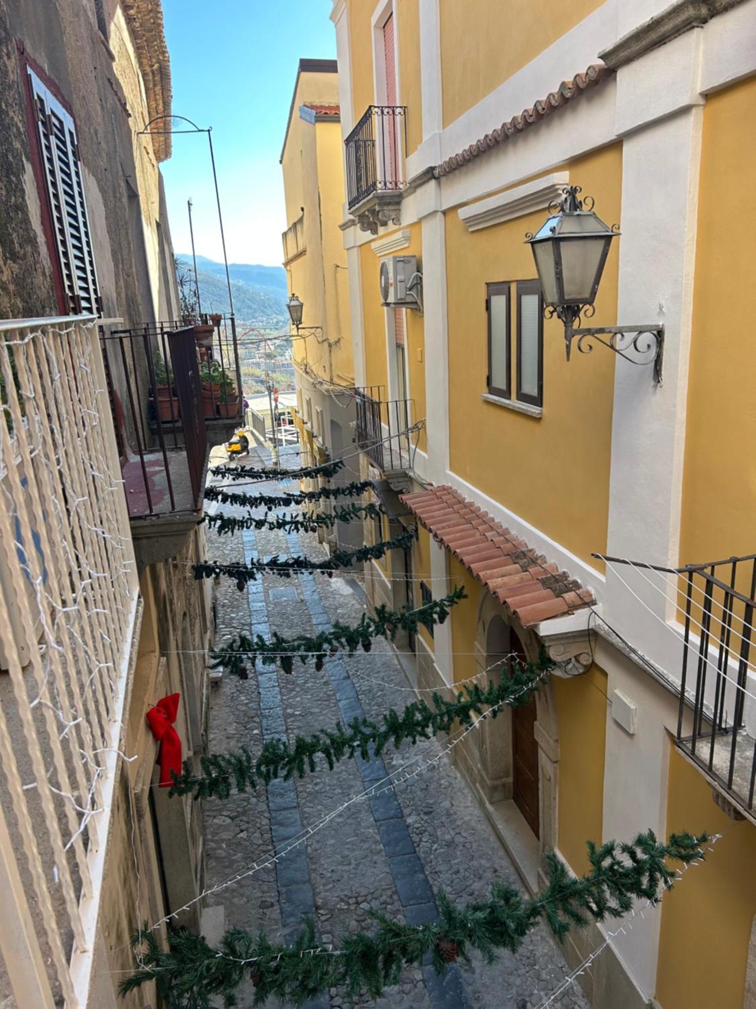 B&B Casa Camilory San Lucido Eksteriør billede